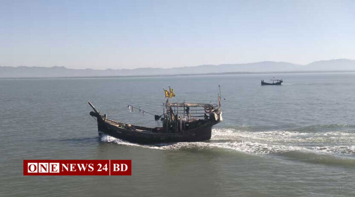 ১২ বাংলাদেশি জেলে ও ২ ট্রলার আটক করল আরাকান আর্মি
