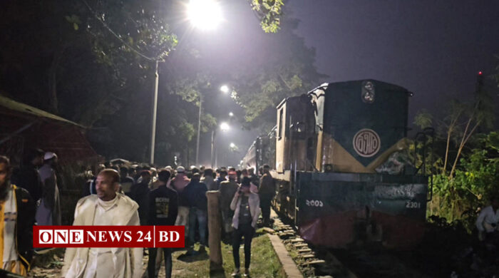 শ্রীপুরে ইঞ্জিন বিকল: ৩ ঘণ্টা পর ট্রেন চলাচল শুরু