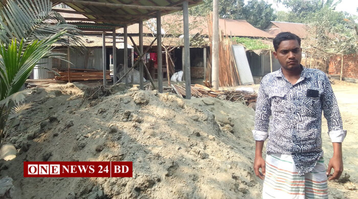 হোসেনপুরে আদালতের ডিগ্রি পেয়েও জমির দখল বুঝে পাচ্ছেন না মোমেনা