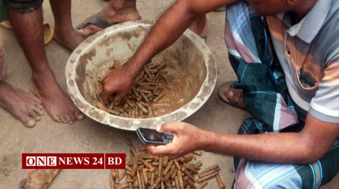 নওগাঁয় মাঠ থেকে ৩২৫ রাউন্ড গুলি উদ্ধার