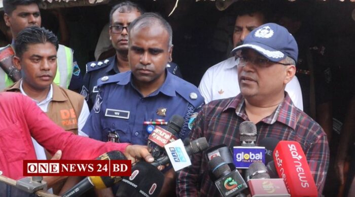 নওগাঁয় একই পরিবারের চারজনকে হত্যা: জিজ্ঞাসাবাদে আটক ৪, জমি বিরোধের সন্দেহ