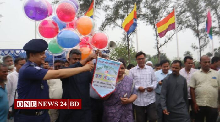 নওগাঁর বদলগাছীতে প্রাথমিক বিদ্যালয় পর্যায়ে গোল্ডকাপ ফুটবল টুর্নামেন্ট অনুষ্ঠিত