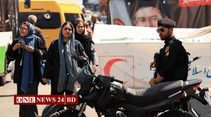 ইরানে দ্রব্যমূল্য ঊর্ধ্বগতি, যুদ্ধ ও নিষেধাজ্ঞায় অর্থনীতি সংকটে