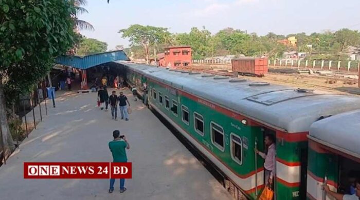 সিলেটের সঙ্গে সারা দেশের রেলযোগাযোগ বন্ধ