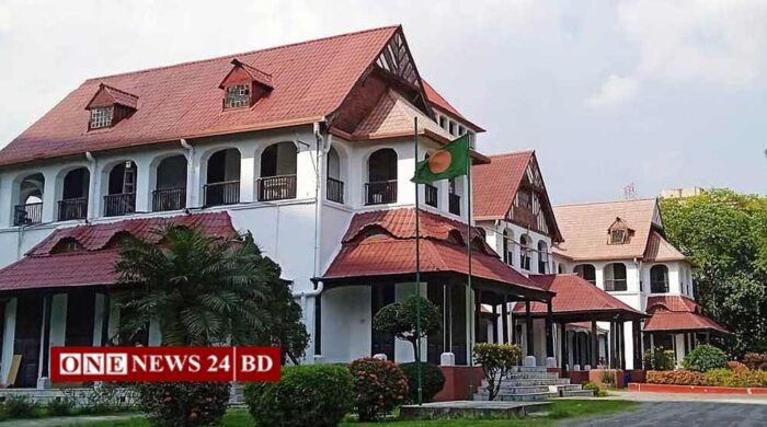 ভূমিকম্পে ক্ষতিগ্রস্ত জিয়া স্মৃতি জাদুঘরের সংস্কার শুরু