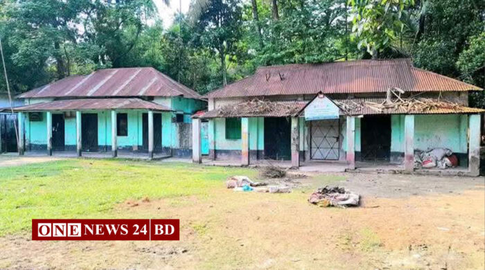 অবহেলা আর জরাজীর্ণতায় ধুঁকছে তাড়াইল উপজেলার তালজাঙ্গা ইউনিয়ন পরিষদ ভবন