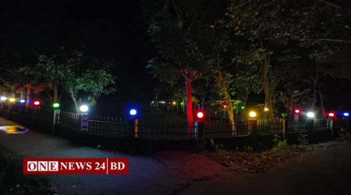 আলোকসজ্জায় নতুন রূপে কুড়েরপাড় কবরস্থান ‘মঞ্জিলে মুসাফির’