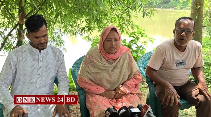 নওগাঁয় জমি দখলের অভিযোগ ভিত্তিহীন দাবি করে সংবাদ সম্মেলন, নিরপেক্ষ তদন্তের দাবি