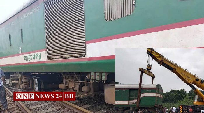 ঈশ্বরদীতে একতা এক্সপ্রেস লাইনচ্যুত, ঢাকার সঙ্গে উত্তরের রেল যোগাযোগ বন্ধ