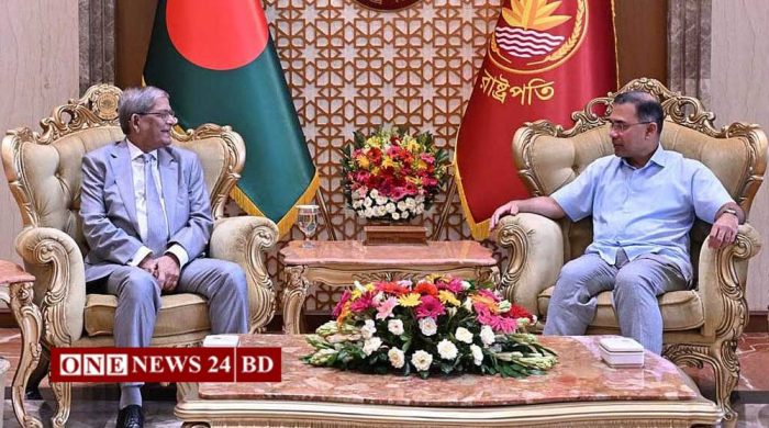 বঙ্গভবনে রাষ্ট্রপতির সঙ্গে প্রধানমন্ত্রীর প্রথম সাক্ষাৎ