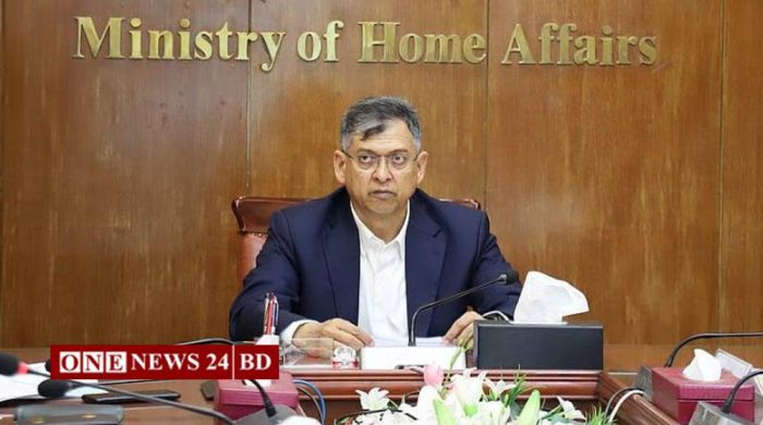 নাসীরুদ্দীনের অসংলগ্ন ও ভারসাম্যহীন কথাবার্তা বলার অভ্যাস রয়েছে: স্বরাষ্ট্রমন্ত্রী