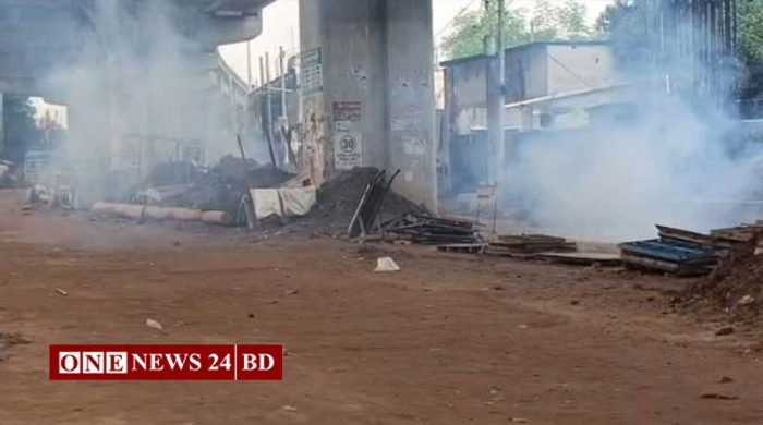 আশুলিয়াতেও শ্রমিক-পুলিশ সংঘর্ষ, ২৫ কারখানা ছুটি