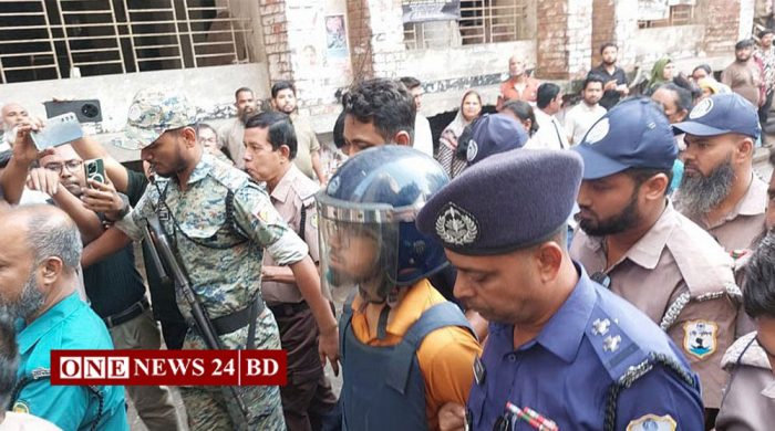 তাহসিফের মৃত্যু: ‘বন্ধুস্থানীয় ছোটভাই’ দীপের ৪ দিনের রিমান্ড
