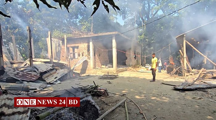 কিশোরগঞ্জে ইমরান হত্যা: অভিযুক্তের বাড়িতে ভাঙচুর ও অগ্নিসংযোগ, পুড়ল ৩ ঘর